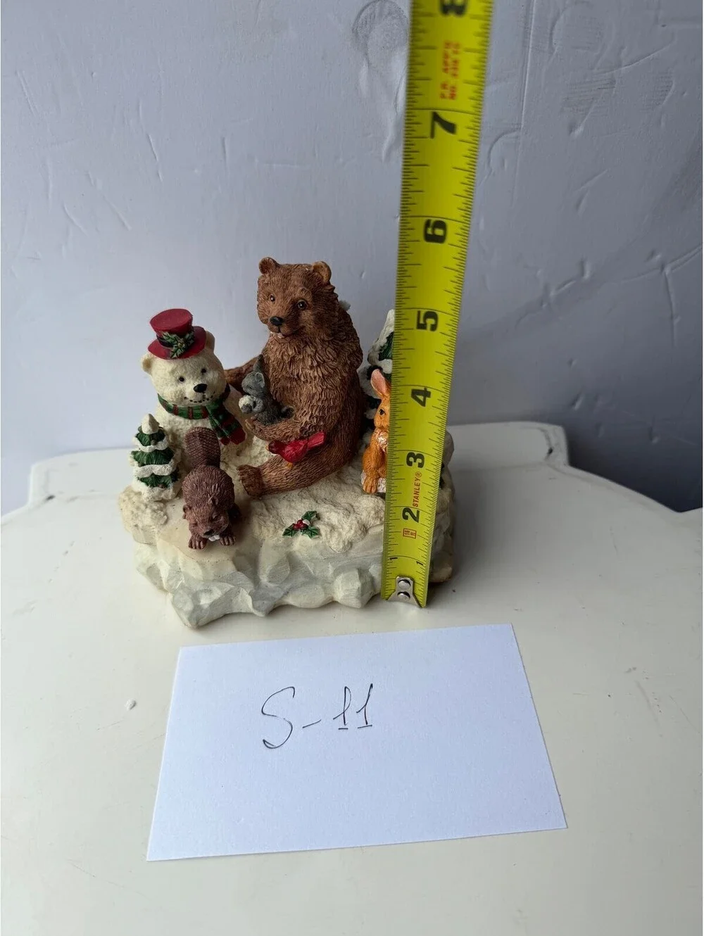 Vintage 1996 House of Lloyd Christmas Musical Figurine S-11